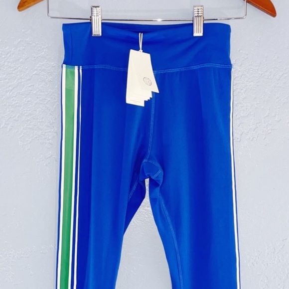 Tory Sport RETRO STRIPE CROPPED LEGGINGS
SURF BLUE SIZE XS - Picture 3 of 8